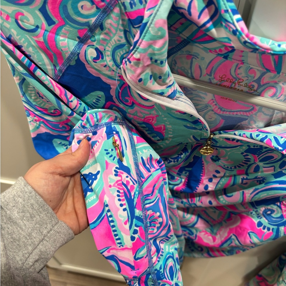 Lilly Pulitzer Luxtelic Pullover - image 5